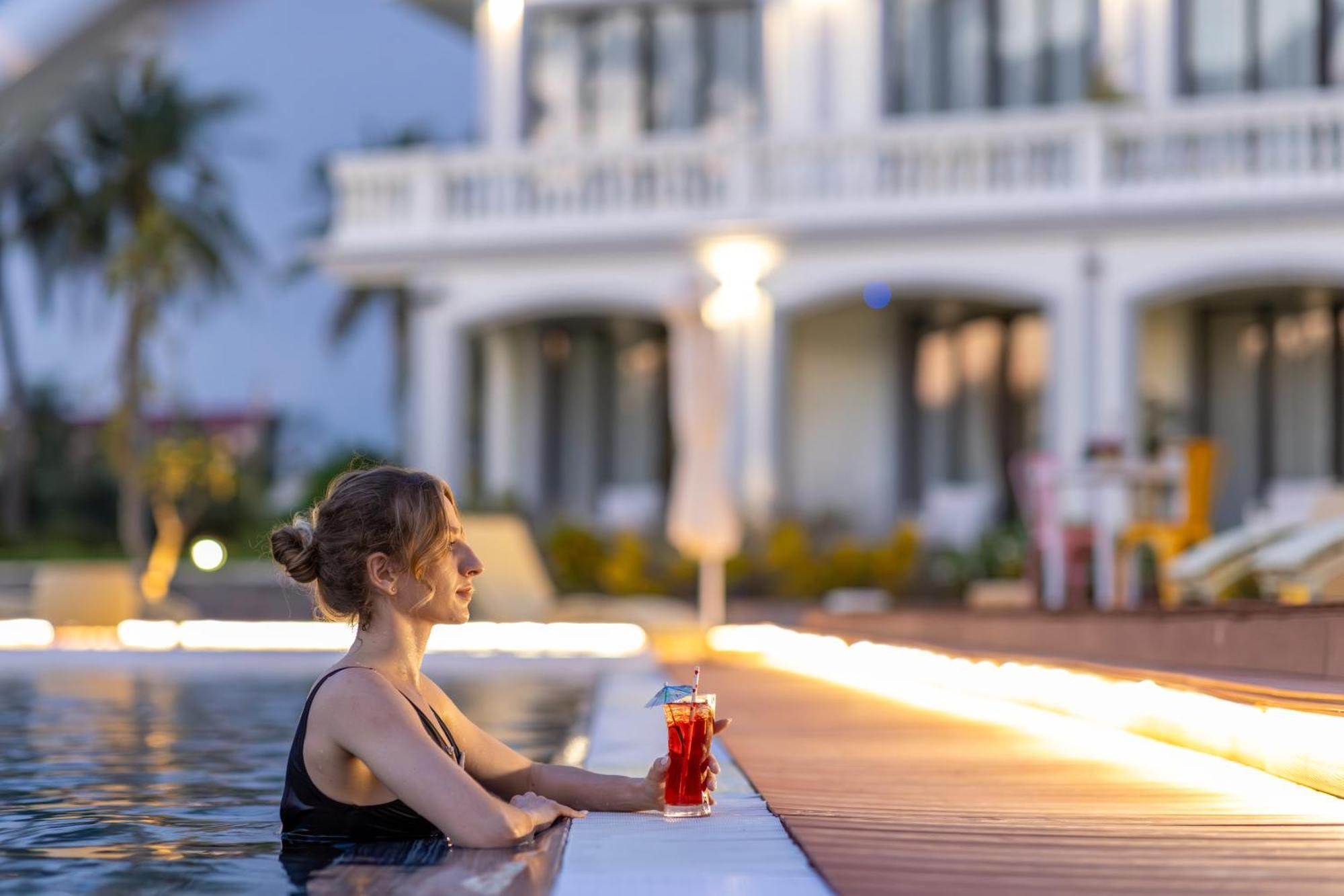 Moodhoian Riverside Resort & Spa ホイアン エクステリア 写真