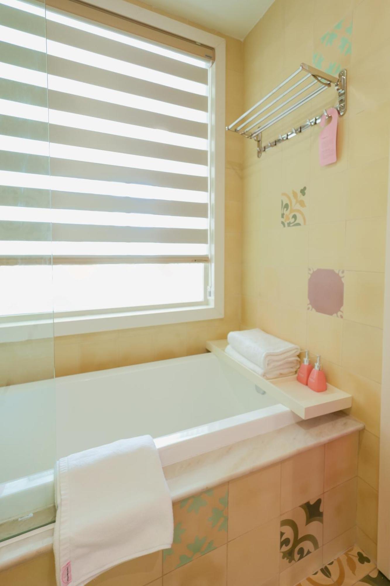 Moodhoian Riverside Resort & Spa ホイアン エクステリア 写真
